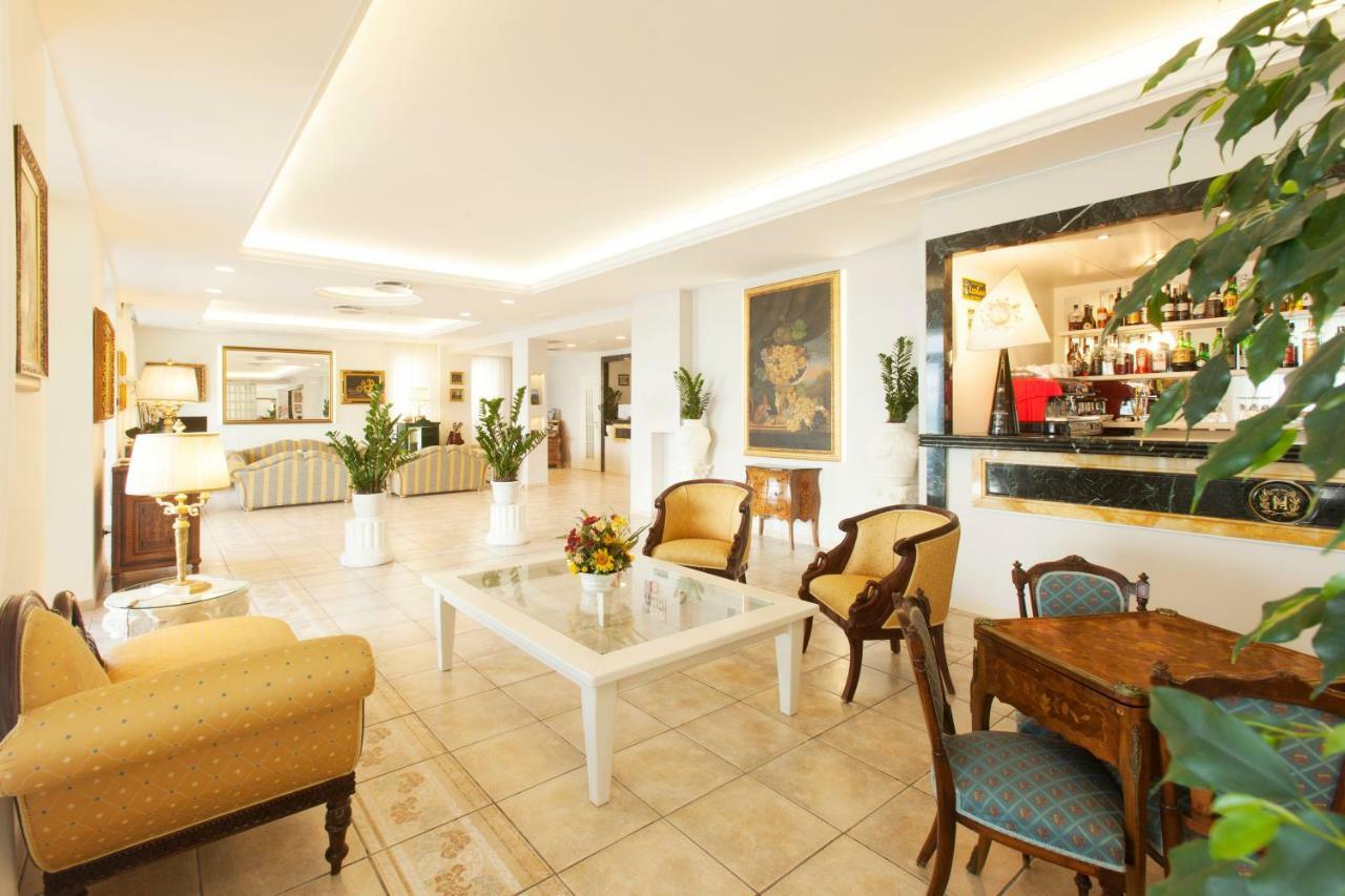 Hotel Baia D'argento 4*