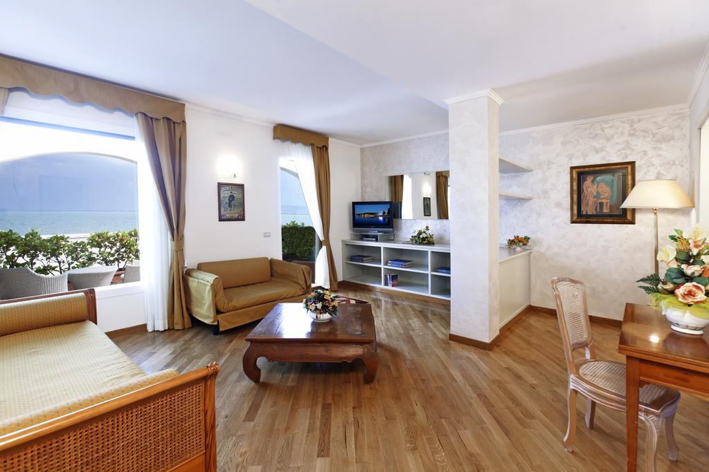 Hotel Baia D'argento
